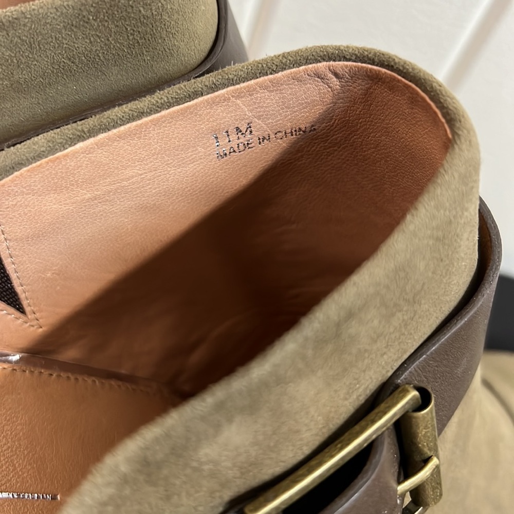 Linea Paolo Logan Green Burnished & Nubuck Leather Bootie - Picture 8 of 9
